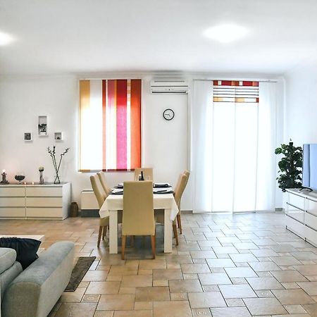 Apartman Lui Apartman Fiume Kültér fotó