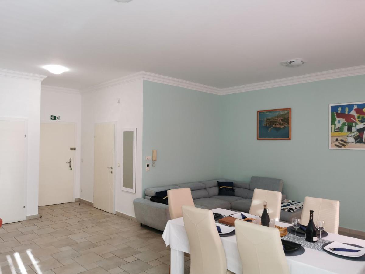 Apartman Lui Apartman Fiume Kültér fotó